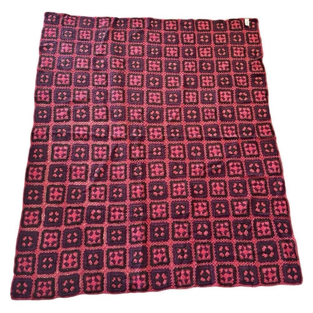 Liz Claiborne Granny Square Throw Blanket Red Pink Black Purple 51”x58”